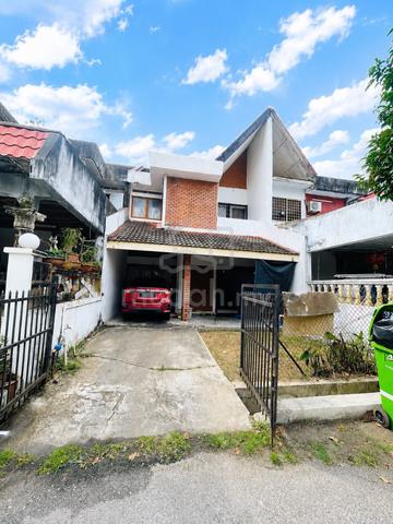 Teres 2Tingkat Taman Kurnia Jaya, Kuantan 1