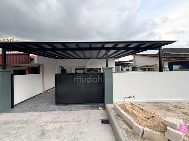 Taman Daya Single Storey Semi D Good Investment 1