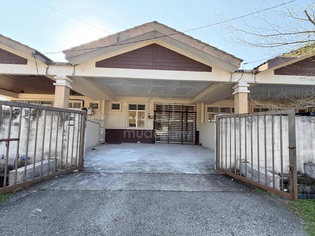 Teres Taman Suteramas, Mak Chili 1