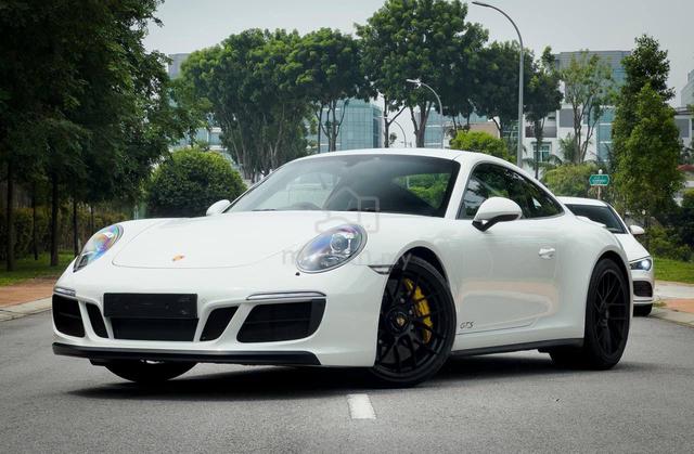 2019/24 Porsche 911 3.0 CARRERA GTS (A) - 1