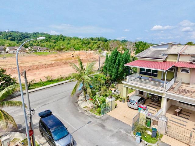 CORNER & NON BUMI Double Storey Terrace Warisan Puteri Seremban 1