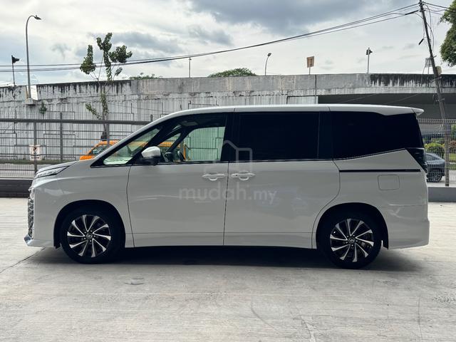 2022 Toyota VOXY 2.0 S-Z (A) TIP TOP CONDITION - 5