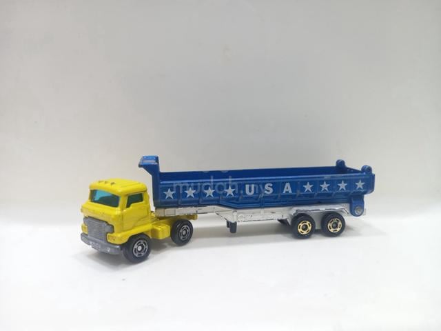 Vintage Long Tomica Diamond Reo Dump Trailer - photo 2 of 6