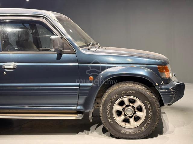 1996 Mitsubishi PAJERO 3.0 (A) - 5