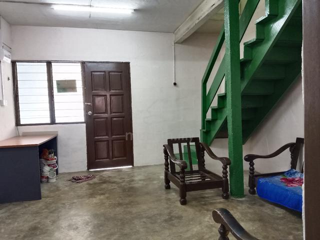 Rumah Sewa (House for rent) Taman Subang Baru 1