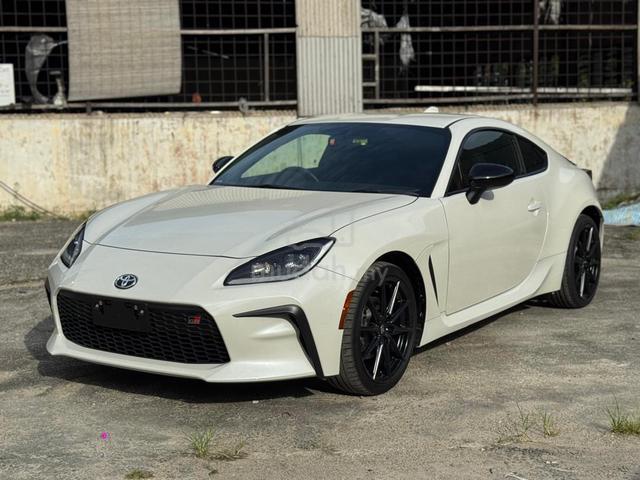 2023 Toyota GR86 2.4 RZ MT6 FOC 8YRS WARRANTY - 3