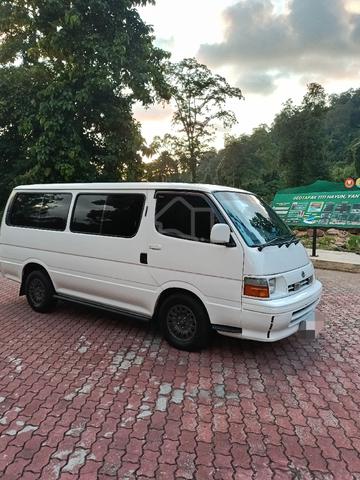 1995 Toyota HIACE 2.0 LH112 (M) - 3