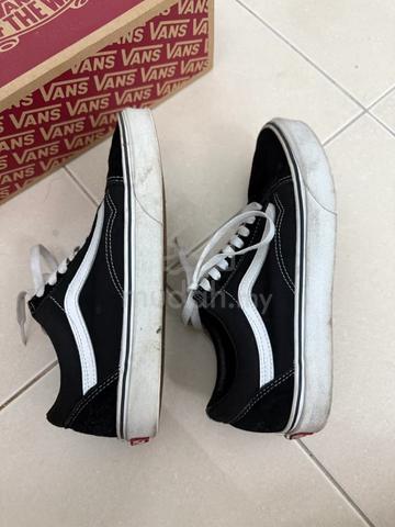 Vans - photo 3 of 5