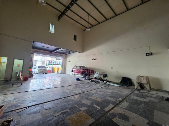 [CORNER] Factory Warehouse at Batu Berendam @ IKS Merdeka, Melaka 1