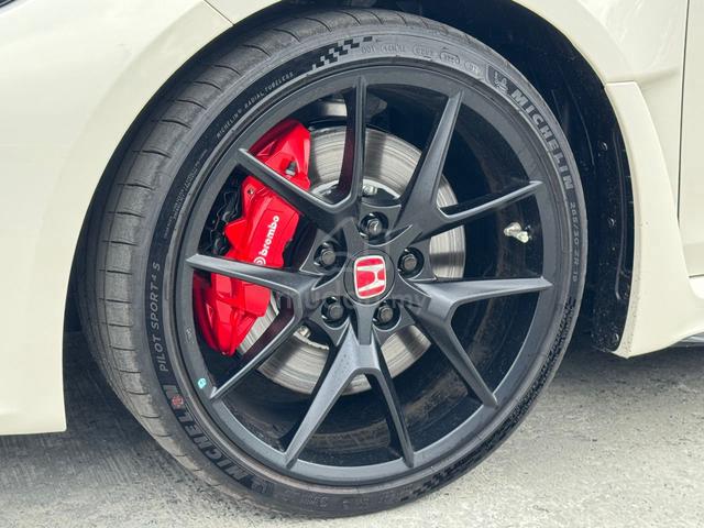 honda CIVIC TYPE R FL5 2025YEARS 33KM ONLY!!! - 5