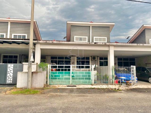 [TURUN HARGA] Teres Setingkat Kg Padang Maju Kuantan [High Demand Area 1