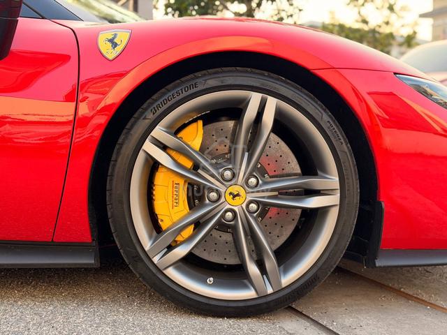 2022 Ferrari 296 GTB 3.0 V6 ROSSO CORSA, BEST DEAL - 5