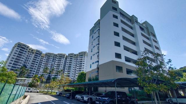 Bayshore Condominium 1