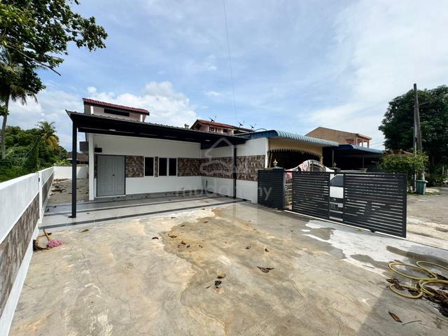 Taman Peruda Rumah Corner Lot D Fully Renovated For Sales Big Car Porc 1