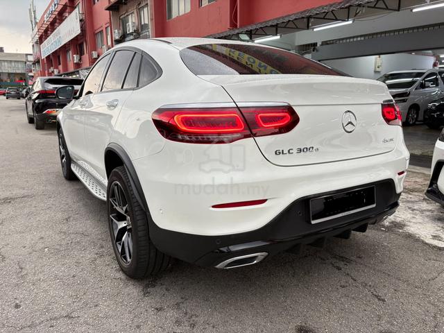 2023 Mercedes Benz GLC300e COUPE AMG 48K KM FSR - 3