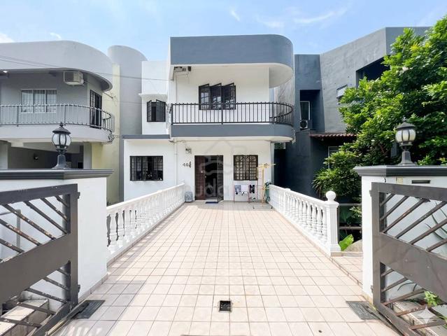 [FREEHOLD] 4 Storey Superlink in Taman Wangsa Ukay, Bukit Antarabangsa 1