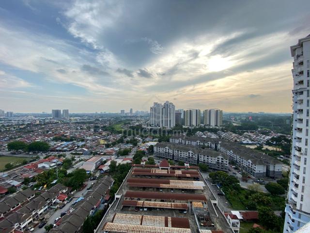 Bilik Selesa Untuk Disewa di Ridzuan Condominium, Bandar Sunway 1