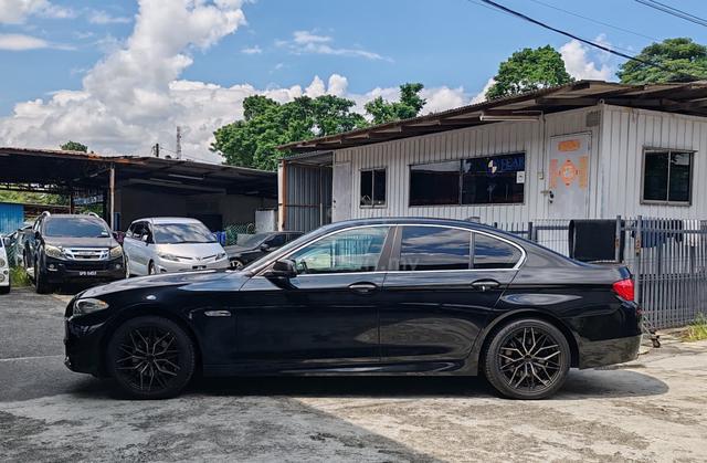2013 Bmw 520I 2.0 Limousine (CKD) F10 (A) - 2