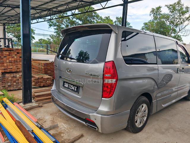 2014 Hyundai GRAND STAREX 2.5 ROYALE DELUXE (A) - 2