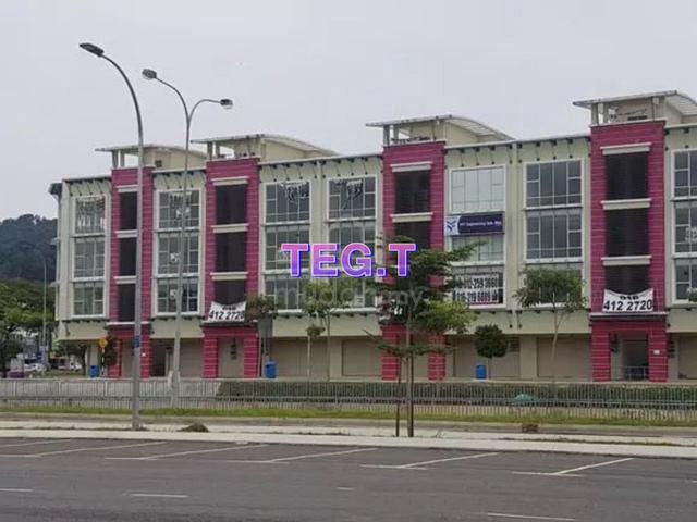 Seria 88 Setia Alam 4 Sty Shoplot With Lift 23*70sqft for sale 1