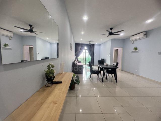 Marina Residence 1