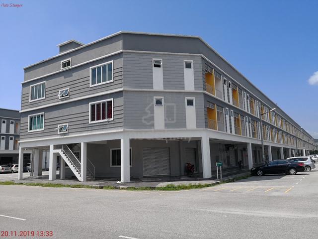 Kampus West City 1