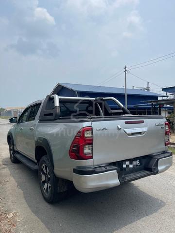 2018 Toyota HILUX 2.4 G FACELIFT (A) - 3