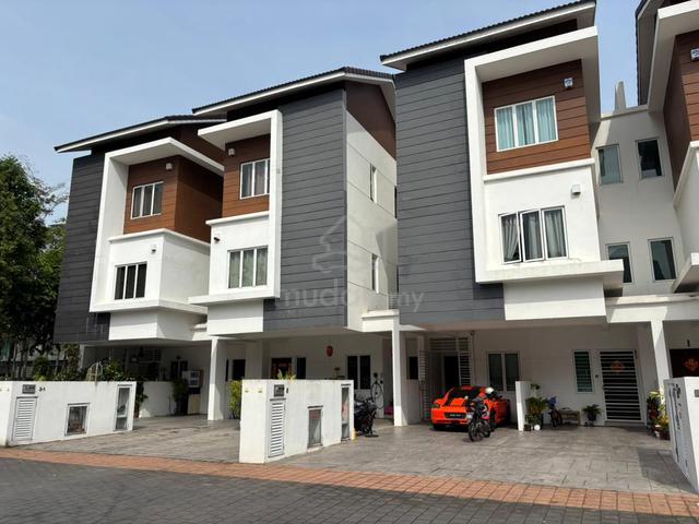 Townhouse Upper Unit [BUKIT MERTAJAM] Fully Renovated Under Value Unit 1