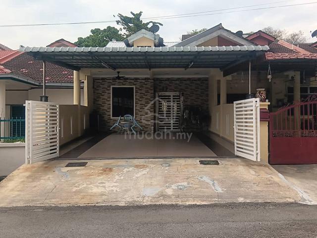 Taman Semarak 2 Nilai | Fully furnished Non Bumi lot 1