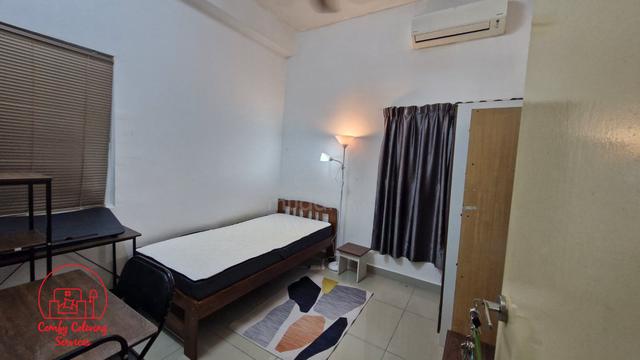 Single Room Female Only with A/C✨at Mutiara Ville, Cyberjaya 1