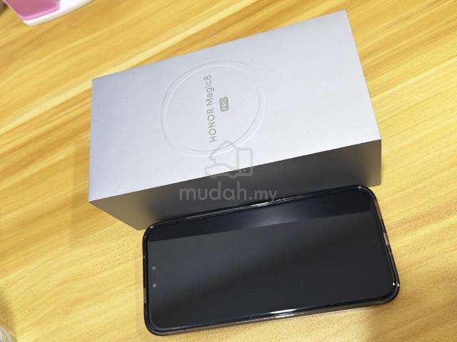 HONOR Magic8 Pro (1+2yrs warranty) 99％New Full Box - photo 3 of 4