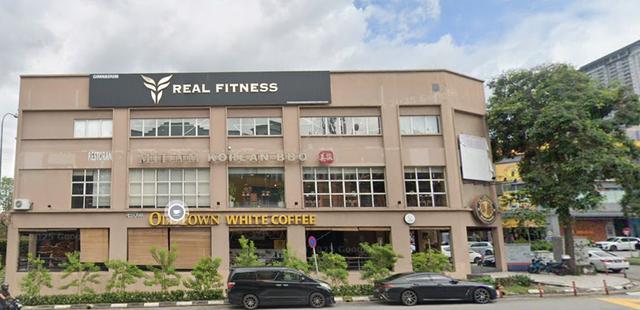Facing Main Road Ground floor Shop @ Sri Petaling For Rent 1