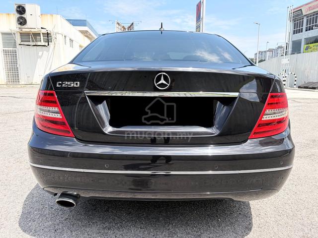 Mercedes Benz C250 1.8 FL BlackInterior MemorySeat - 4