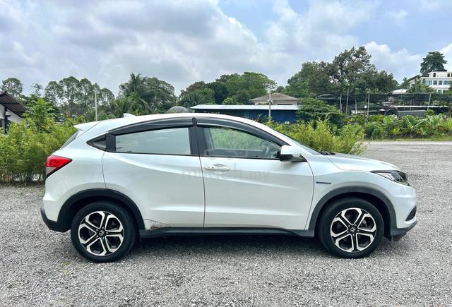 FACELIFT Honda HR-V 1.5 HYBRID FULL HONDA RECORD - 3