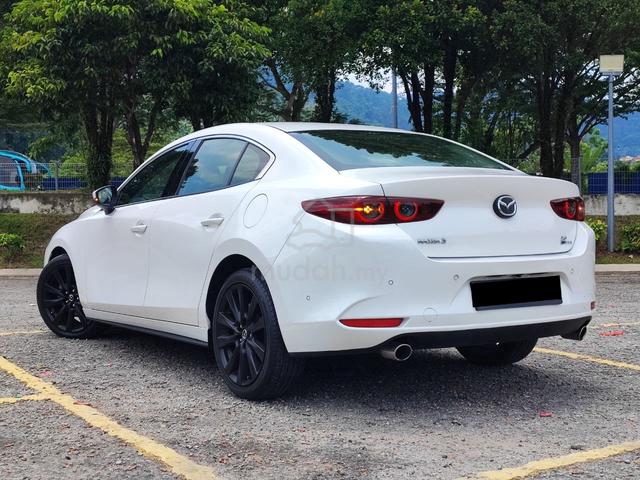 Mazda 3 HIGH PLUS 2.0L K/LESS S/ROOF HEAD UP DISPL - 2