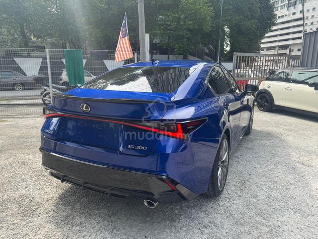 2021 Lexus IS300 2.0 F-SPORT (A) BLUE * BLK INT - 5