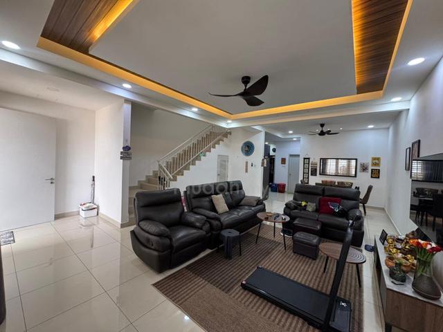 Bandar Putra Kulai G&G | 4 1 Room | Freehold 1