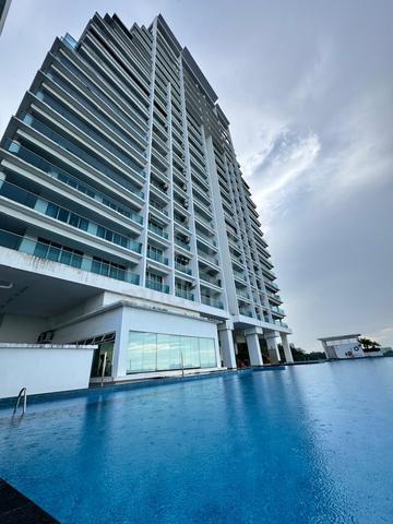 The Bay Residences 1