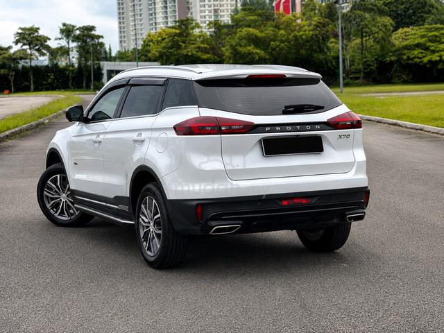 20k Mil🔥2023 Proton X70 1.5 EXECUTIVE 2WD - 2