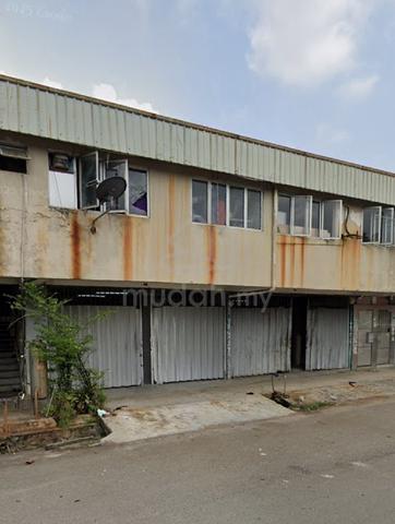 Bukit Angkat, Kajang - 1.5 story link factory for Rent 1