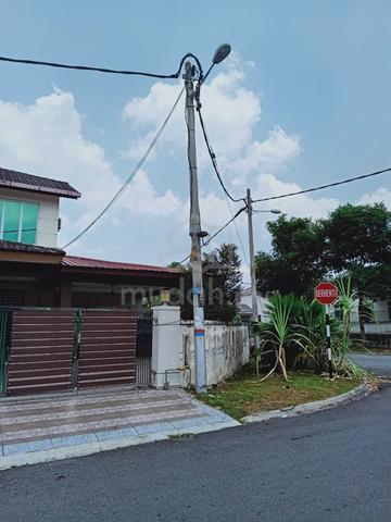 2-Storey End-Lot @ Tmn Sri Saujana Kota Tinggi 1