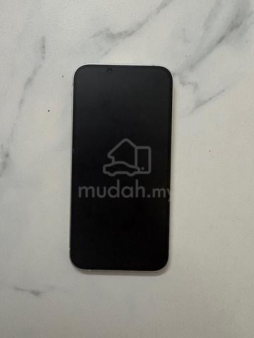 Iphone 13  - photo 2 of 3