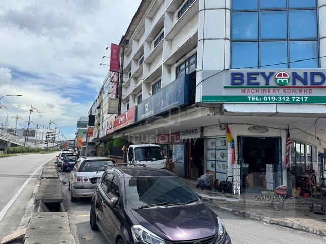 Klang Town 3 Storey Shoplot High ROI Prime Location Best Buy 1