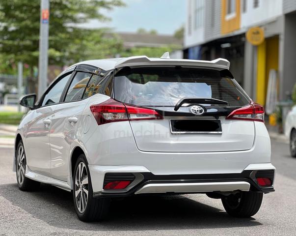 2023 Toyota YARIS 1.5 E MY19 FACELIFT (A) - 3