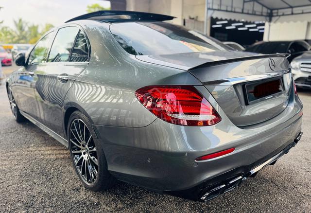 2018 Mercedes Benz E300 2.0 AMG LINE (CKD) (A) - 4