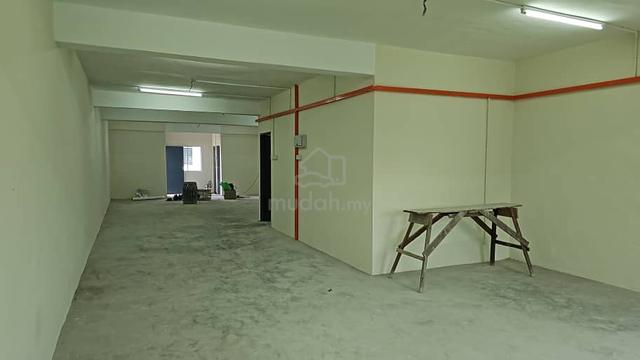 3 Sty Mainroad Commercial Shop Lot @ Bkt Minyak Pmtg Tinggi To Let 2