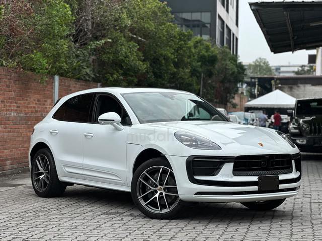 ( NEW ARRIVAL ) 2023 Porsche MACAN 2.0 - 3