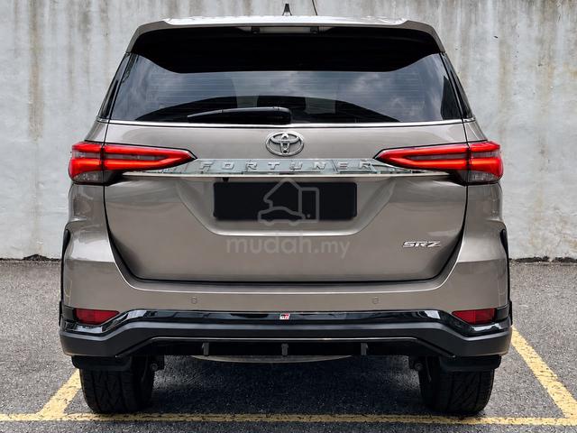 4WD SRZ FUL SPEC GR B/KiT 7SEAT TOYOTAFORTUNER 2.7 - 2