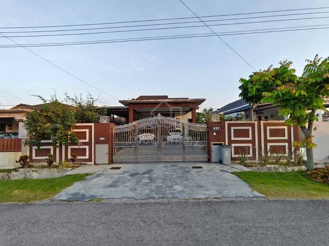 Single Storey BUNGALOW, Taman Perwira, Ampangan 1