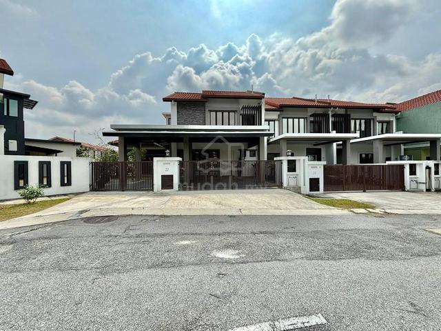 Land Area : 4,179 Sqft ‼️ CANTIK ✅Double Storey Alam Impian Shah Alam 1
